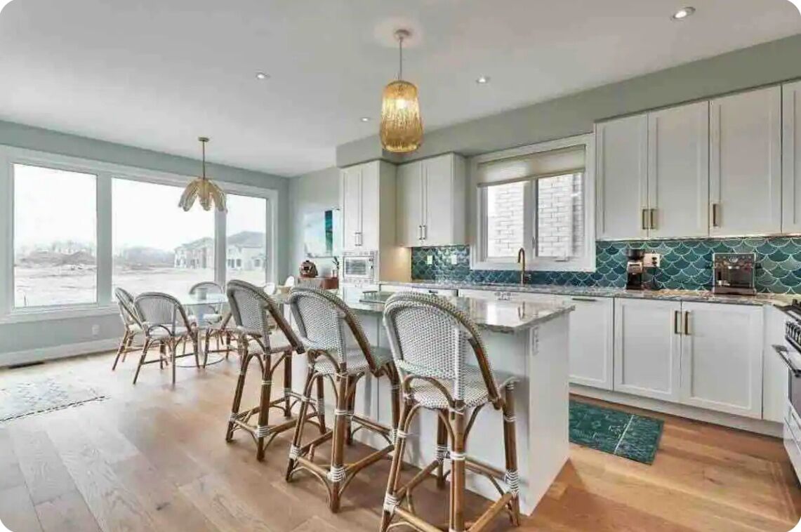 冰箱、微波炉、烤箱、炉灶