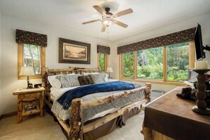 3 bedrooms, iron/ironing board, free WiFi, bed sheets - Elk River Cabin – On Big Thompson River, Near RMNP, Estes Park – 23-ZONE3554 (Estes Park)