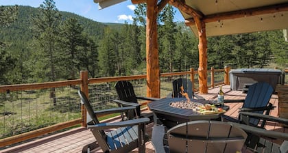 Pines & Peaks Cabin | 10 min to RMNP | Hot tub