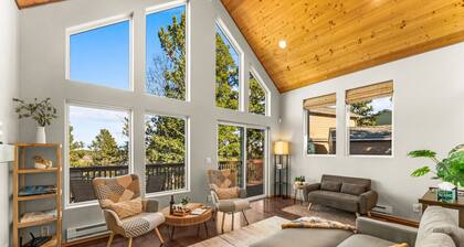 Epic Views, Modern Cabin, Hot tub, Family & Pets