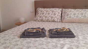 1 camera, ferro/asse da stiro, culla da viaggio, Wi-Fi gratuito