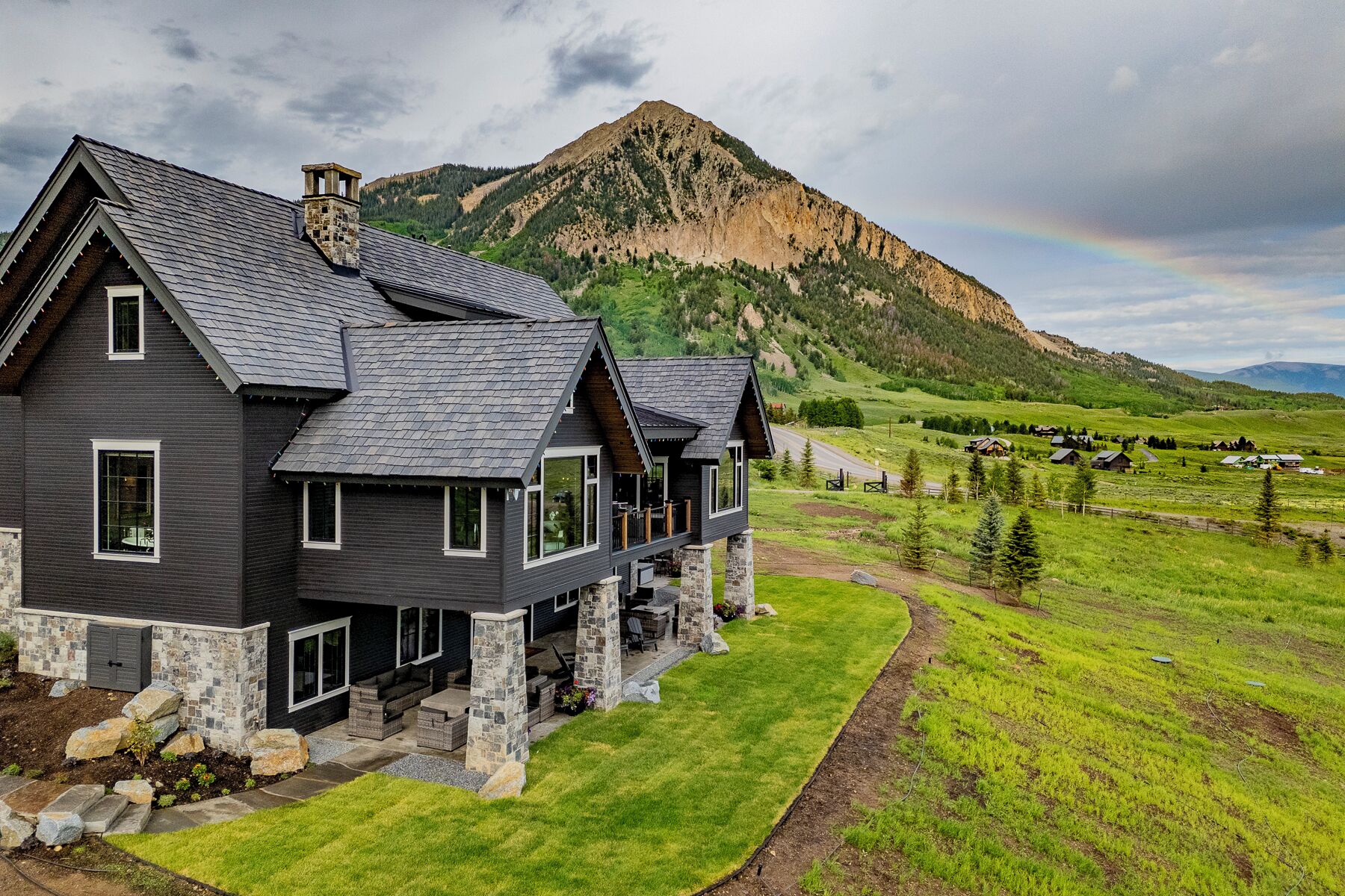 Crested Butte's Most Luxurious Estate! Short Bike Ride to Town!