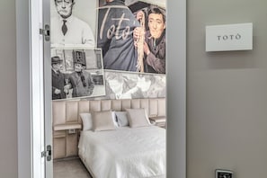 Deluxe Room | 1 bedroom, in-room safe, blackout drapes, free WiFi - AV Rooms Napoli (Naples)