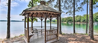 Salem Vacation Rental w/ Lake Keowee Access!