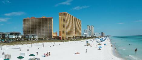 Condo, 1 cama King e sofá-cama (Pinnacle Port B3-408-Emerald Pearl) | Praia | Na praia