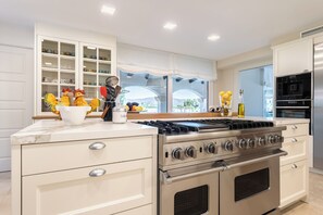 Fridge, microwave, oven, stovetop - Villastellamaris te Invita a Disfrutar de un Oasis de Tranquilidad Lujo y Placer (CT)