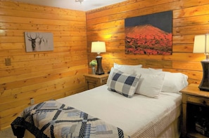 3 habitaciones, tabla de planchar con plancha, wifi y ropa de cama