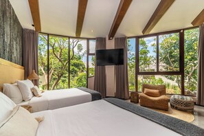 3 soveværelser, pengeskab på værelset, strygejern/strygebræt