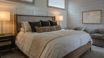 1 slaapkamer, een kluis op de kamer, wifi, beddengoed