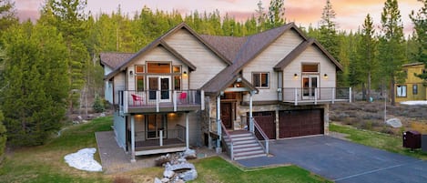 Talo (4 Bedrooms) | Majoituspaikan julkisivu