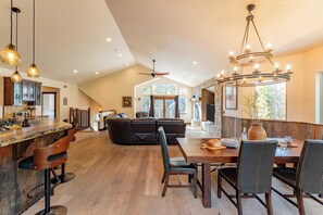 Hus (4 Bedrooms) | Interiør