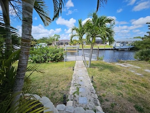 Property grounds - Luxe Life on the Harbor (Port Charlotte)