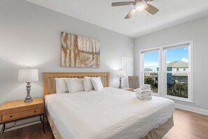 4 chambres, fer et planche à repasser, Wi-Fi gratuit, draps fournis