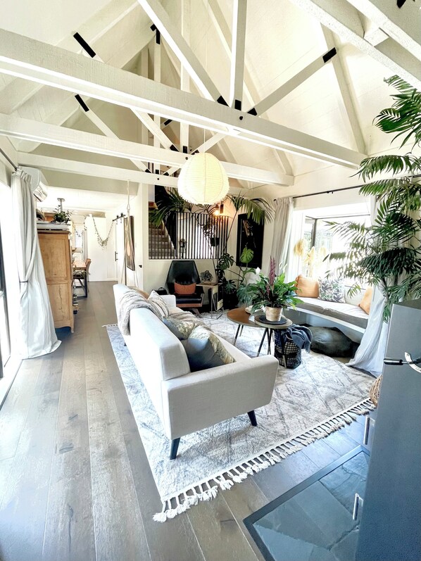 TV connectée, cheminée