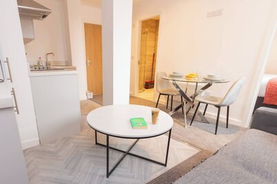 Boutique 1BR in the Heart of Preston