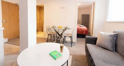 Compact 1BR in the Heart of Preston