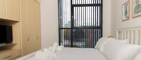 2 chambres, fer et planche Ă repasser, Wi-Fi gratuit, draps fournis