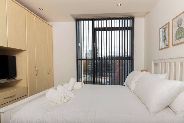 2 Schlafzimmer, Bügeleisen/Bügelbrett, kostenloses WLAN, Bettwäsche