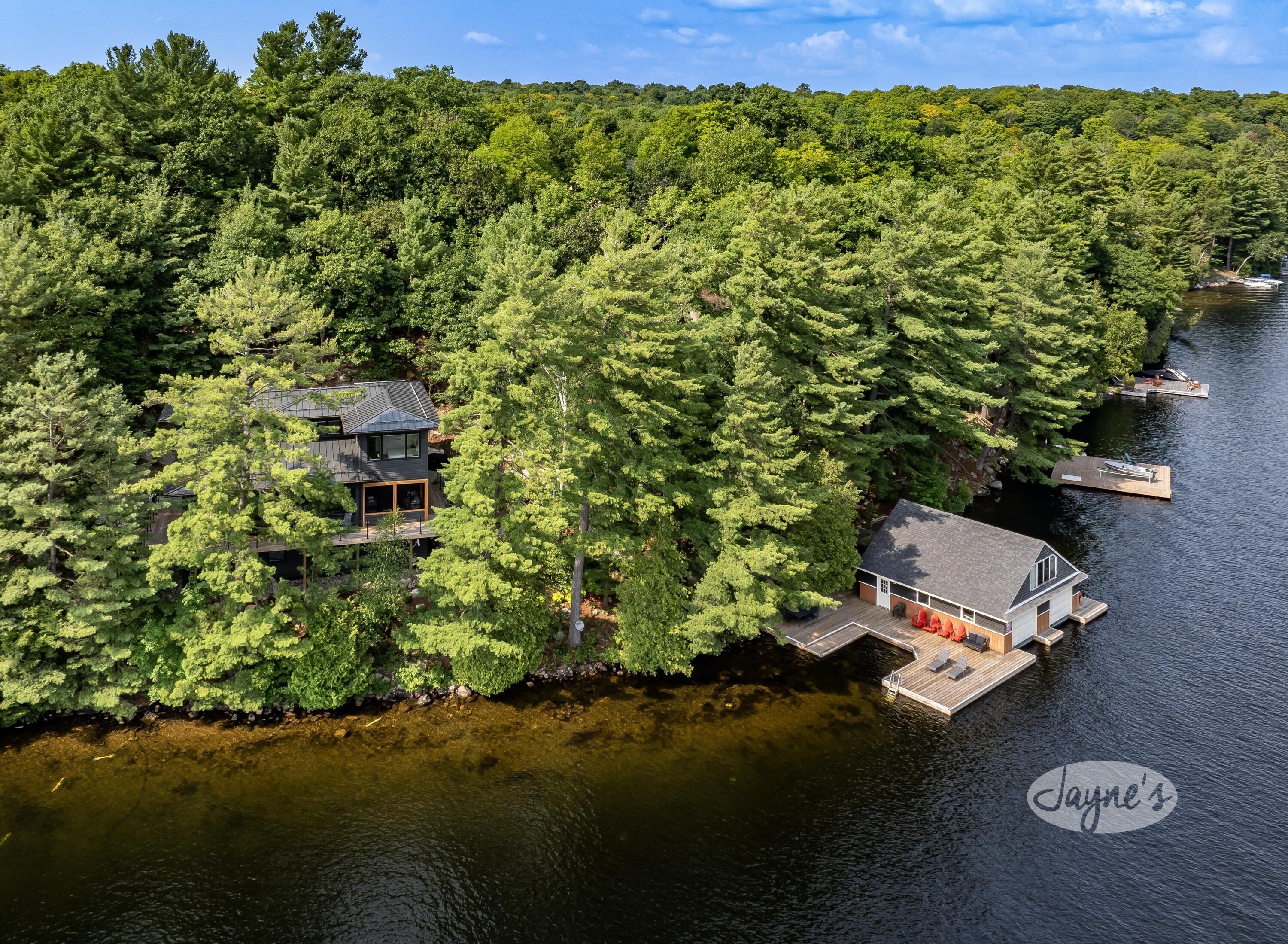 Rosseau Precious Retreat