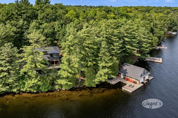 Rosseau Precious Retreat