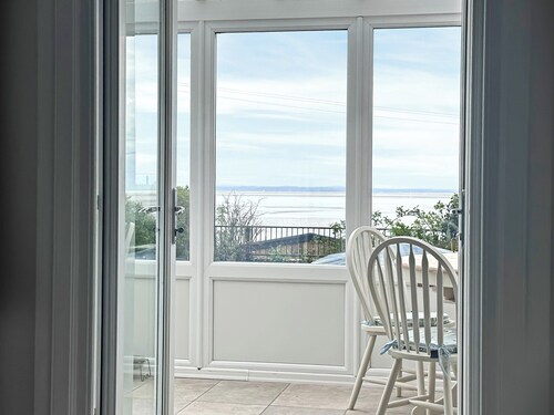 2 bedroom accommodation in Sandyhills
