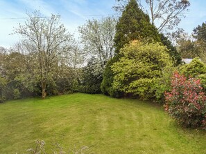 Property grounds - Lower Axford Cottage (Callington)