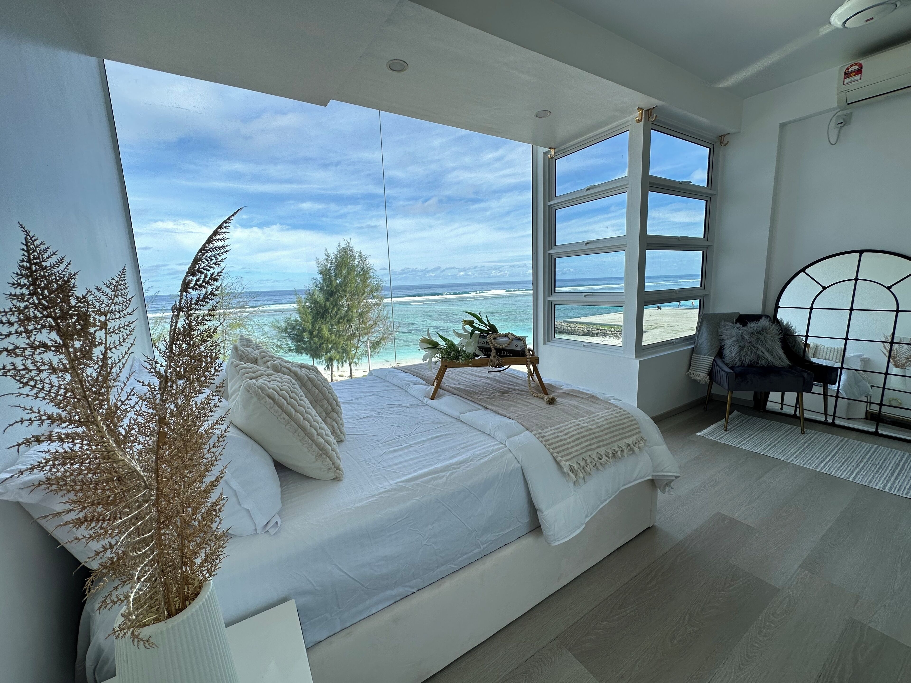 2 間睡房、房內夾萬、熨斗/熨衫板、免費 Wi-Fi