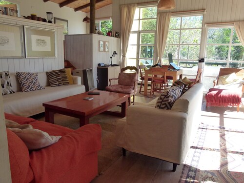 Light house, Tunquén, fully equipped and beautiful gardens