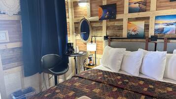 Comfort Room | 1 bedroom, individually decorated, free WiFi