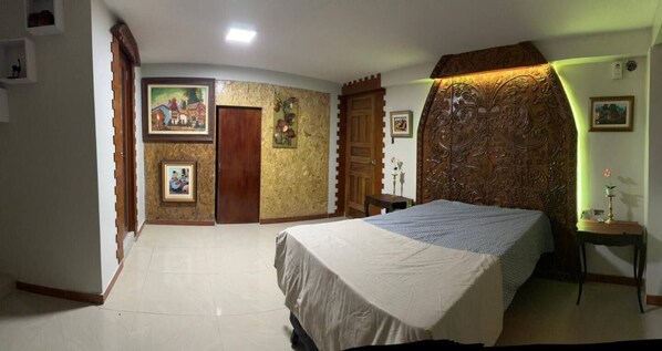 1 makuuhuone, työpöytä, silitysrauta/-lauta, Wi-Fi