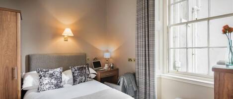 Single Room | Free WiFi