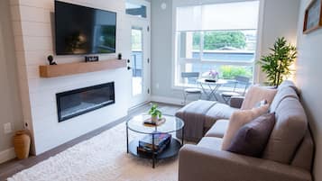 Smart-TV, Kamin