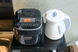 Kaffee und/oder Kaffeemaschine