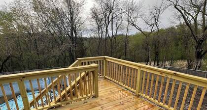 New Renovated-4BR-King Beds in Savage/Home Theatre