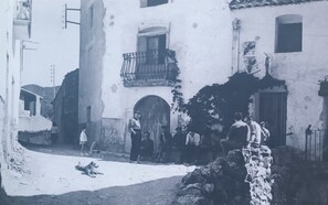 Exterior - "Cal Cutxó" is the new SPA for the family (Capafonts)