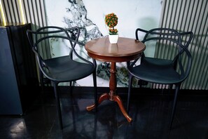 Dining - Wonderful Accommodation Near all Facilities. Town of Miraflores, Lima (Miraflores)