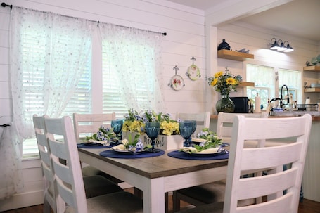 Dining. Barby Haus