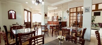 Hotel Alto Colonial