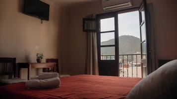 Ropa de cama de alta calidad, wifi gratis y ropa de cama