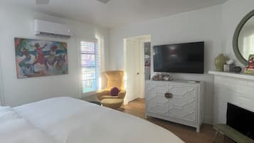 1 bedroom, desk, iron/ironing board, travel cot
