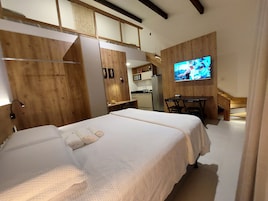 Apartment | 1 bedroom, desk, free WiFi