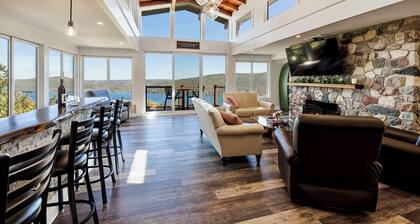 Panorama Lakeview Place: A Retreat for Every Season-Near Bristol Mountain & Lake