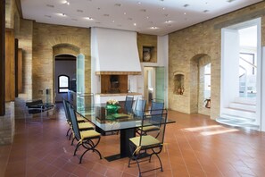 Dining - Zafferano Rooftop Terrace Tower House (San Gimignano)