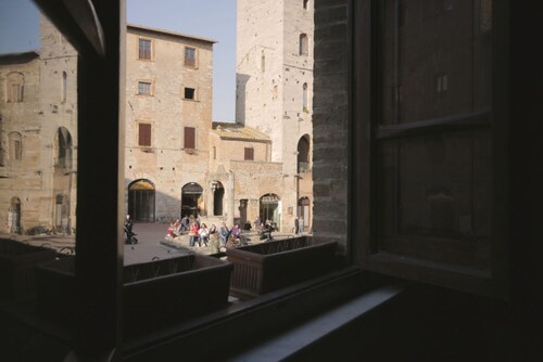 Palazzo Becci 8 - Medieval Experience