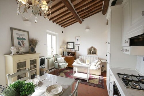 Zaffiro Bianco Central home