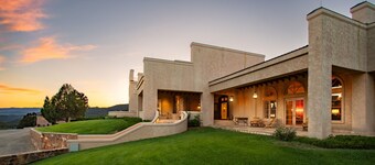 Keyah Grande - South Pacific