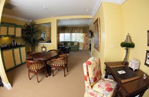 Interior - Keyah Grande - South Pacific (Pagosa Springs)