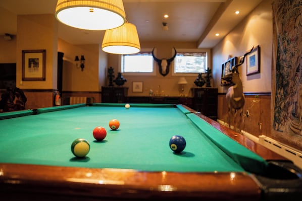 Game room