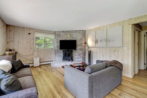 智能電視、壁爐