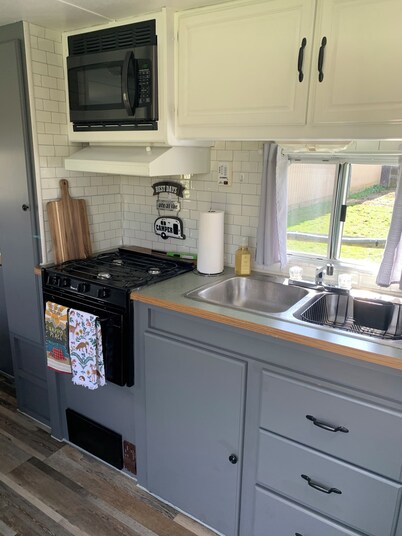 Ohiopyle & Frank Lloyd lovers tourist dream. Ohiopyle visitors love our camper. 